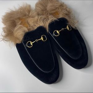 Gucci Black Princetown leather fur lined mules